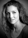 Angela Dawnielle Horchem (Kate/Ensemble)