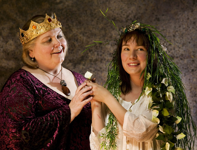 Cynthia Meier as Lady Macbeth and Laine Peterson as Ophelia
