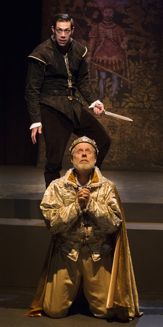 Matt Bowdren as Hamlet and Joseph McGrath as Claudius
