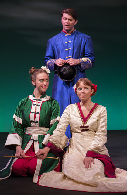 Holly Griffith as the Green Snake, Ryan Parker Knox as Xu Xian and Patty Gallagher as the White Snake